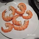 必吃榜海鲜餐厅—第一次有人给剥虾