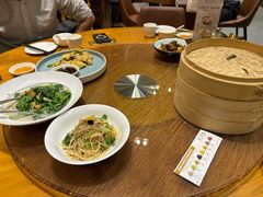-乐忻皇朝(上海中心大厦店)