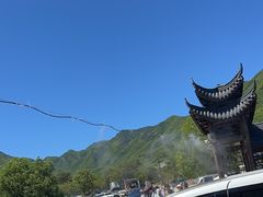 -安吉龙王山峡谷漂流