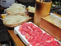 -黔有有贵州酸汤夺夺粉火锅(五味十字店)