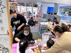 -MINI MARS KIDS CLUB亲子家庭中心(长宁天山店)