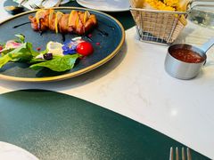 -ins森林童话餐厅coffee&bistro