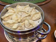 -老码头黑皮肘子锅包肉熏酱水饺(文政街店)