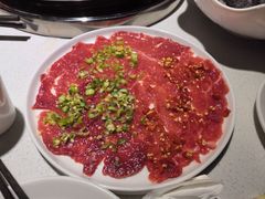 -茅草房·河畔园林火锅