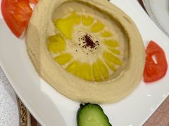 胡慕斯酱配饼-BRBR叙利亚餐厅(总店)