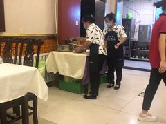 -鑫巴蜀小镇 · 水煮鱼专研店(玉桥店)