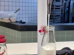 -红星前进面包牛奶公司(君太店)