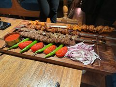 格鲁吉亚大串-格鲁·秀色Georgia’s Feast