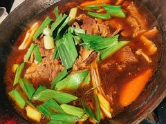 -霄汉牛三鲜湖北砂锅菜(万松园2店)