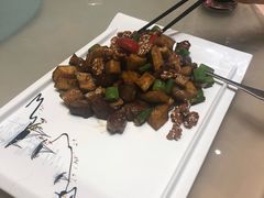杏鲍菇炒牛柳-宝园酒家(美林M·LIVE天地东座店)