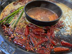 -黄潇洒老火锅(九眼桥宏济巷店)