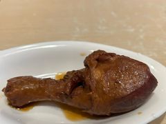卤鸡腿-灵芝妹子海鲜米线(劳动公园店)