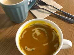 南瓜汤-HELLO 27 意面·沙拉·帕尼尼