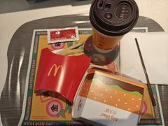 -麦当劳(莒县服务区店)