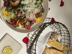 -Mogul Eatery·大亨餐酒馆