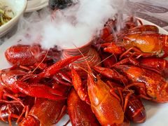 -肥肥虾庄·金牌油焖大虾(汉口城市广场店)