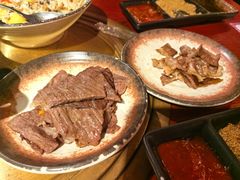 -喜牛烧肉酒场·黑金店(威高广场店)