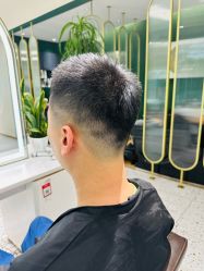 -童辉造型
