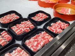 -金马门国际美食百汇(珞喻路店)