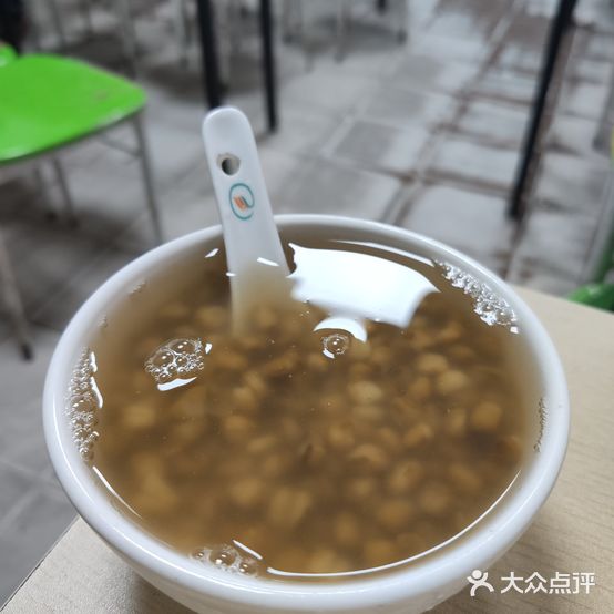 瘦鬼老档糖水档