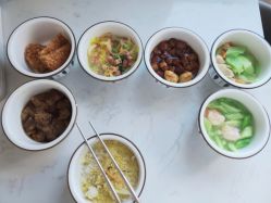 -爱陪伴一对一月子中心(融侨店)