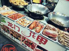 -南门头上美食街