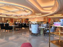 -白金汉爵大酒店-24小时餐厅
