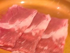 -牛YO寿喜烧·铁板烧和牛火锅自助(市府恒隆店)