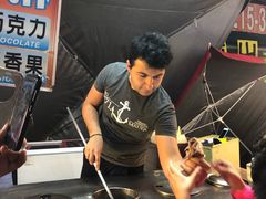 -六合夜市