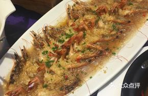 Stir-Fried Garlic Peeled Prawn