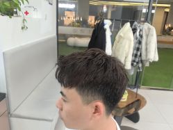 -尤司男士国潮理发馆