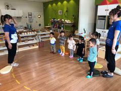 -乐融婴幼儿成长中心(四季青校区)