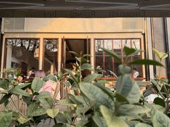 -VERIE BAKEHOUSE