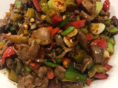 酸辣椒炒鸡杂-建辉湖南土菜馆(南大街店)