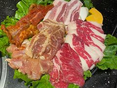-木槿花韩式炭烤·熟成肉工坊(孙文东路店)