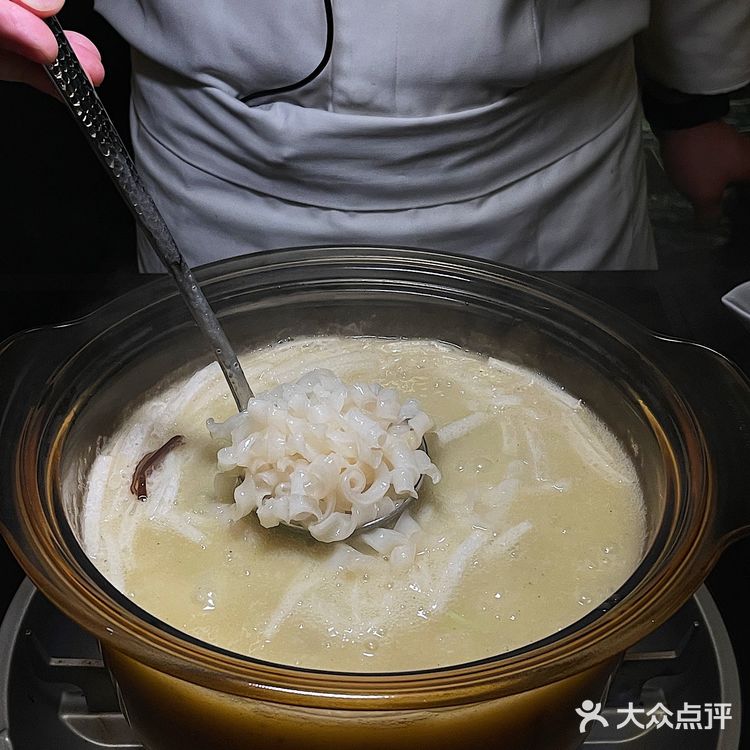 武汉东湖！！！中秋宴请聚餐就选这家～