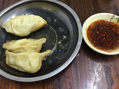 -黄阿姨锅贴大王(万航渡路店)