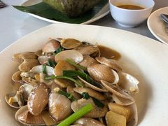-大树下海鲜饭店