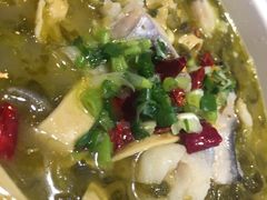 -渝是乎川渝小炒(新世界百货望京店)