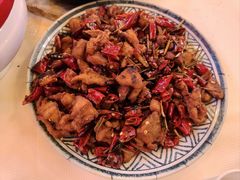 -霄汉牛三鲜湖北砂锅菜(万松园2店)