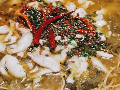 招牌酸菜黑鱼-老头儿油爆虾(星光一期店)