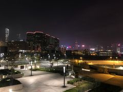 -香港ELEMENTS圆方