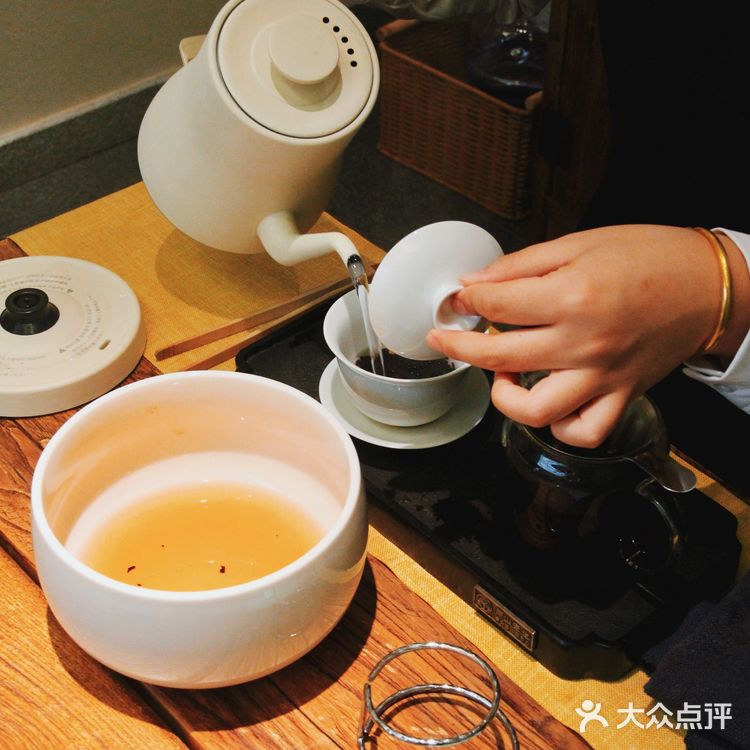 美学空间中的沉浸式茶生活体验