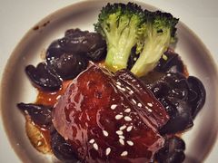 赵四红烧肉-张学良故居