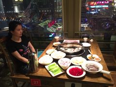-纸盐河码头火锅(十八梯店)