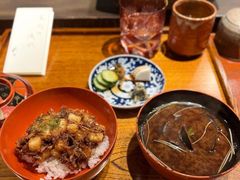 -是山居