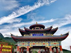 -九鼎铁刹山风景区