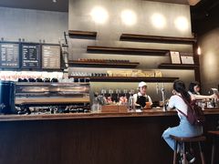黑炭拿铁-DECAMERON十日谈(卓悦汇店)