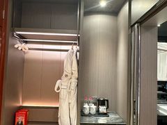 -蓬客精品酒店(南山海岸城购物中心店)