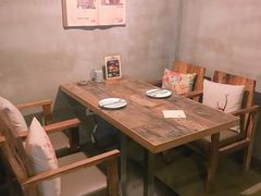 -HIGH FIVE哈福手工汉堡(桂林路店)